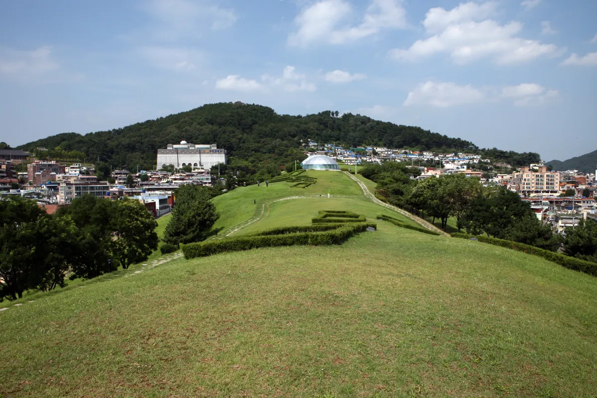 부산 복천동 고분군 사진