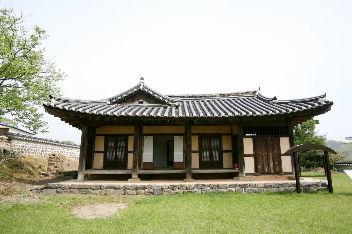 부여 홍산현 관아 사진