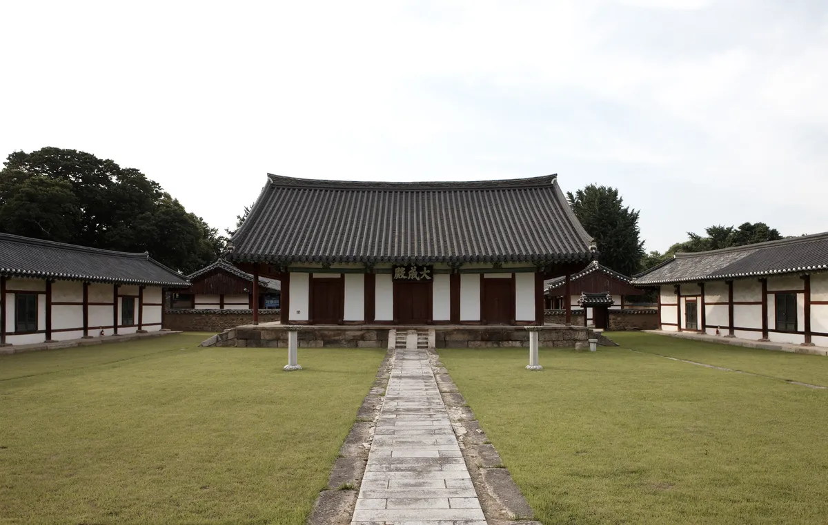 경주향교 동무‧서무‧신삼문 사진