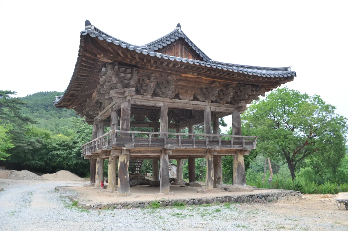 의성 대곡사 범종루 사진