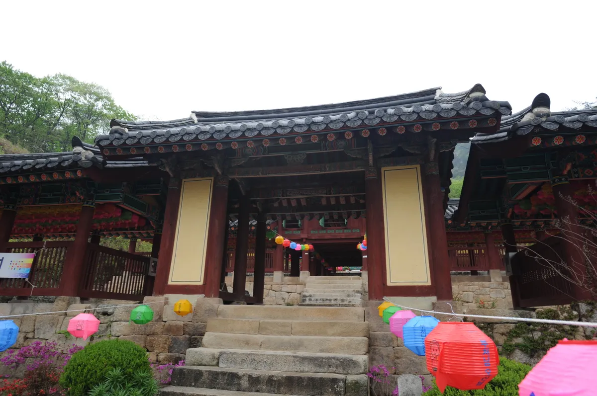 춘천 청평사 회전문 사진