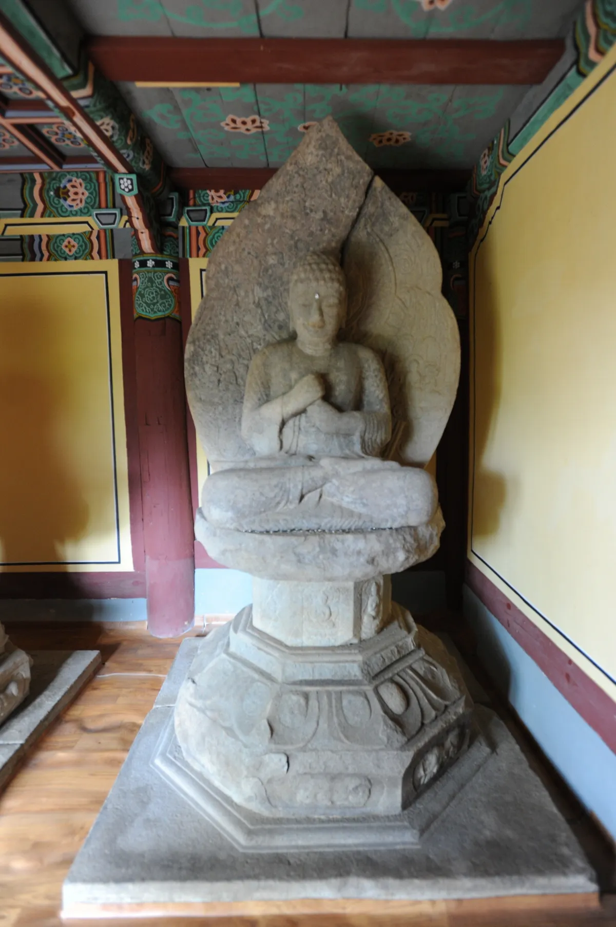 영주 북지리 석조여래좌상(1963-2) 사진