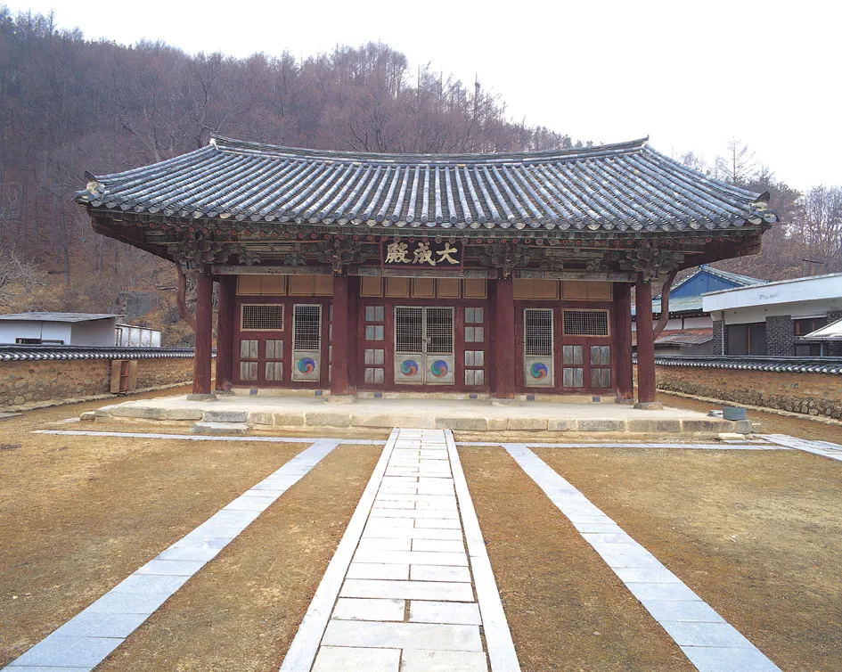 장수향교 대성전 사진