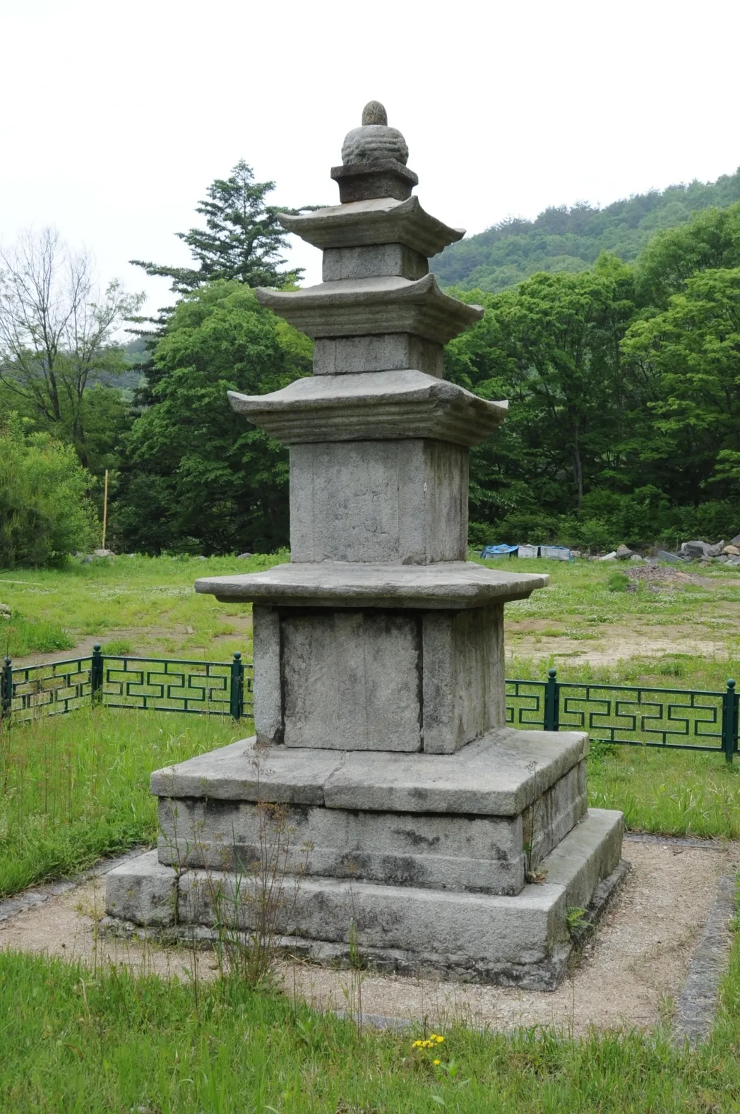 함양 벽송사 삼층석탑 사진