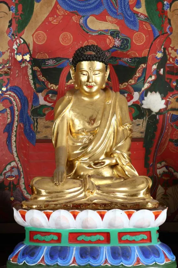 남양주 흥국사 소조석가여래삼존좌상 및 16나한상 일괄 사진