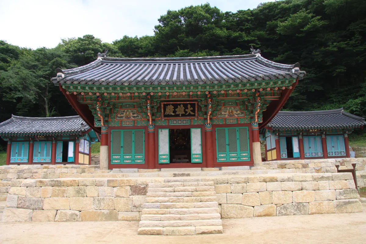 부산 운수사 대웅전 사진
